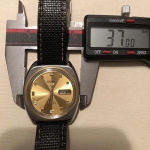 Vintage Seiko 5